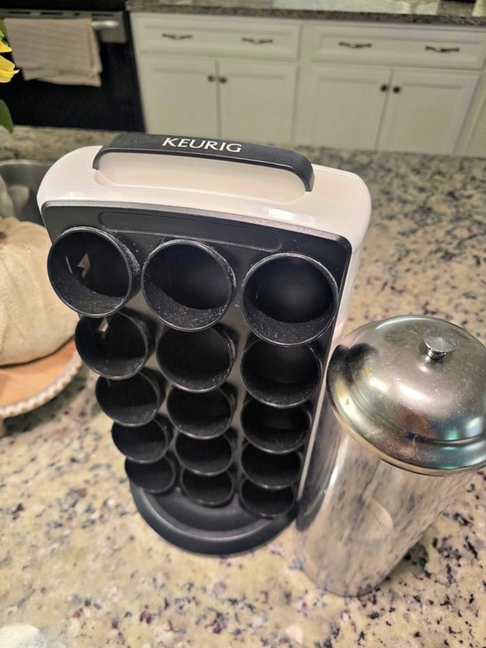 Keurig K-Cup Carousel Pod Holder Coffee Pod Holder & Manual Milk Frother Black